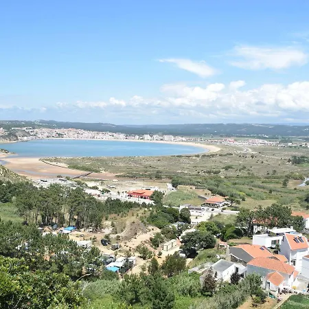 Holiday home Comfortable Within Walking Distance Of The Bay Of S O Martinho *